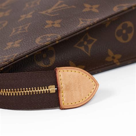 pochette toilette louis vuitton